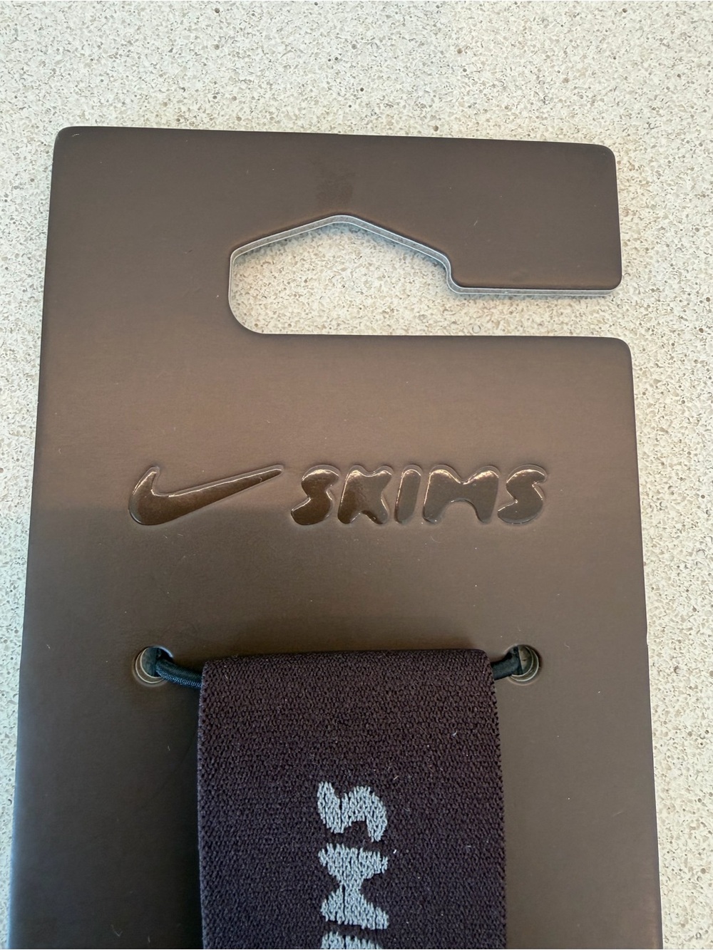 NWT Nike SKIMS Keychain Wristlet in Phoenix - Picture 5 of 7